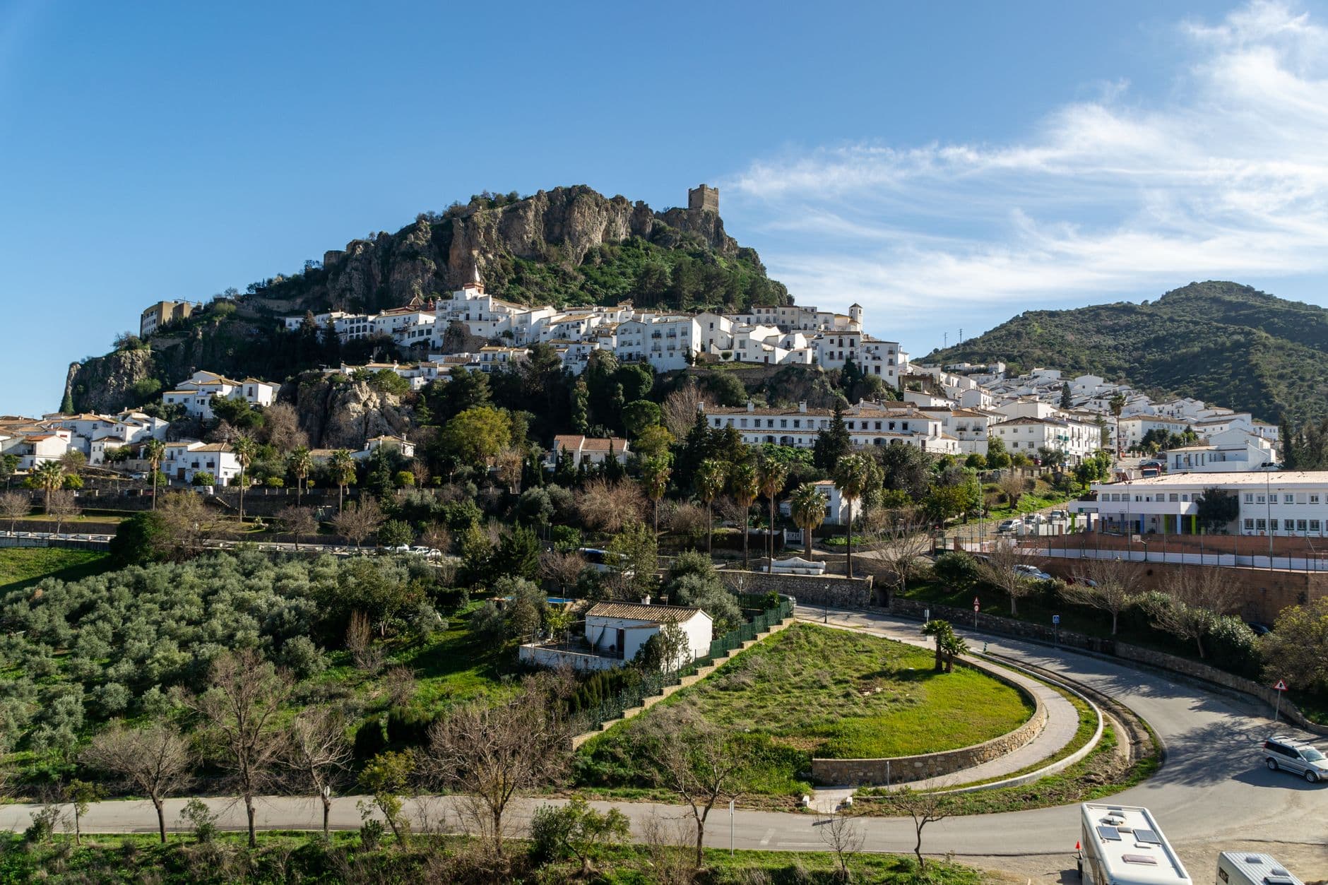 Fiesta patronal: Fiesta de San Simón y San Judas de Zahara de la Sierra, Zahara de la Sierra