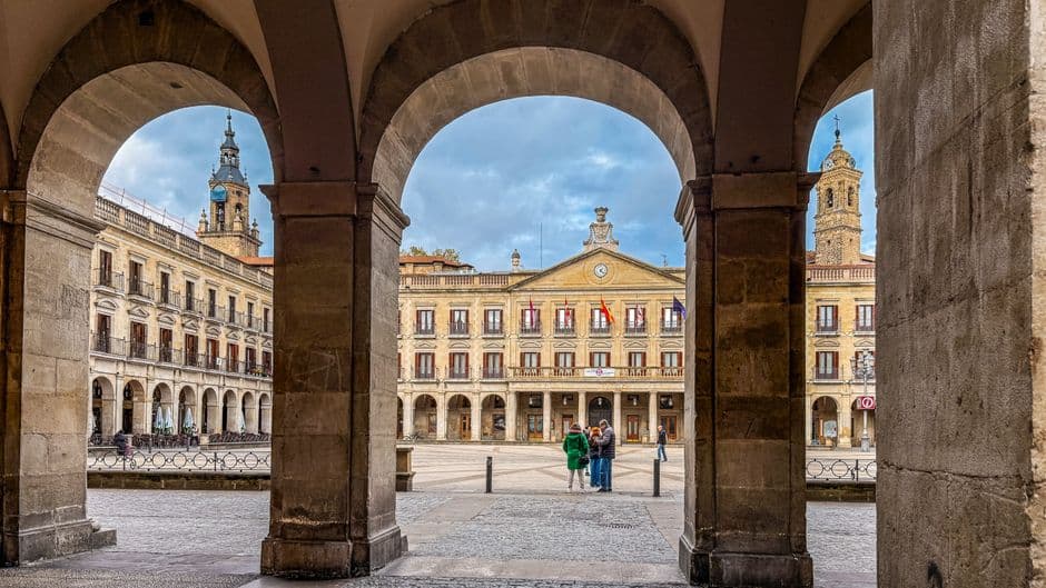 Fiesta patronal: Fiestas de Berantevilla, Castillos Humanos y Celedón, Berantevilla