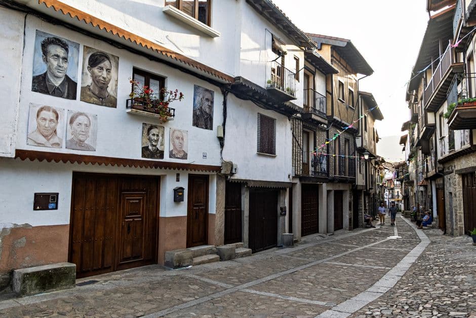 Fiesta patronal: Fiestas de la Virgen de las Nieves de Mogarraz, Mogarraz