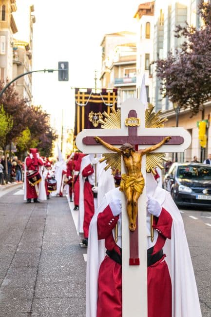 Fiesta patronal: Fiestas de Kintos y Semana Santa de Fabara, Fabara