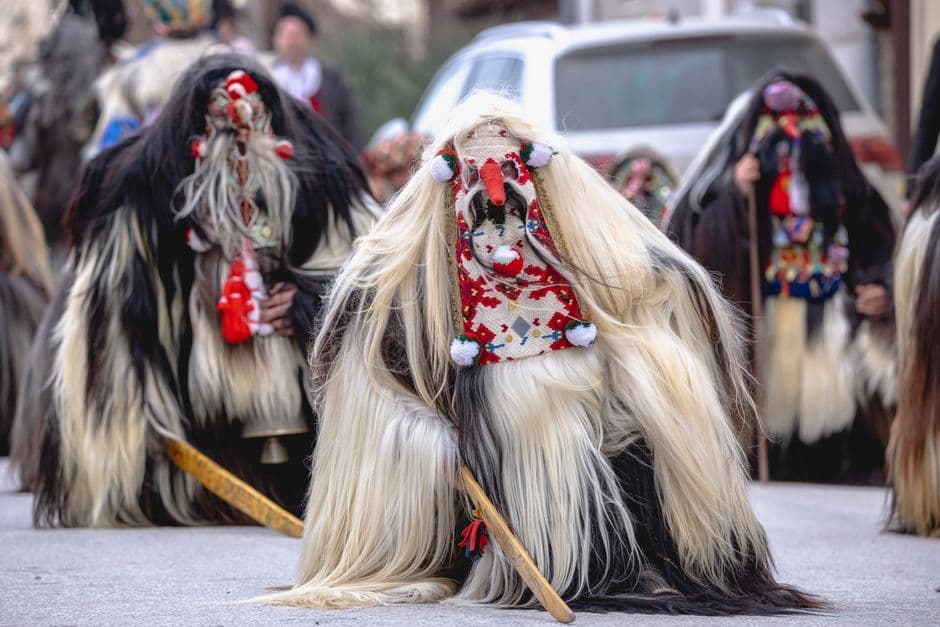 Fiesta patronal: Los Guirrios y Zamarrones de Lena, Lena